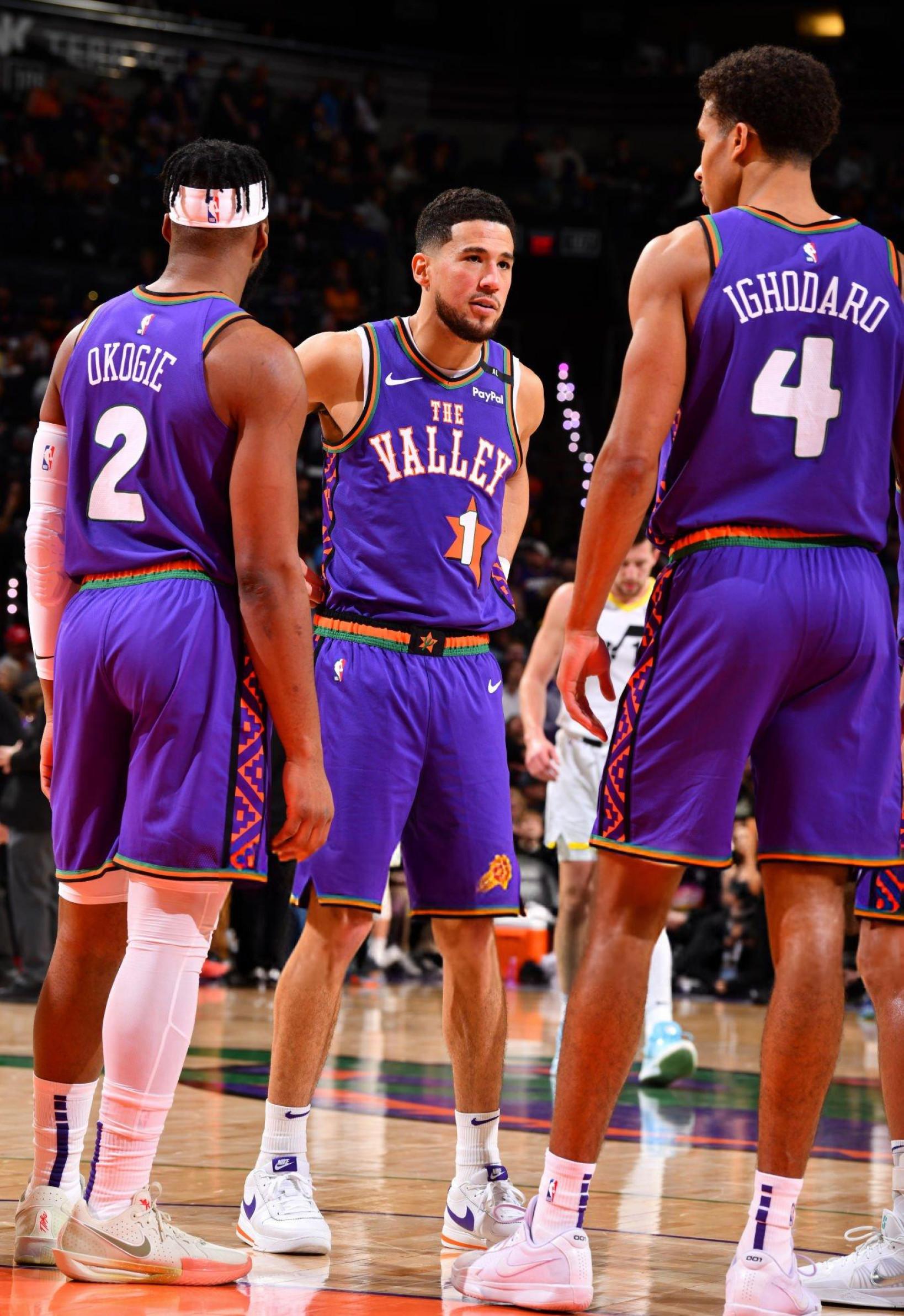 包含爵士核心球员状态回暖,全队冲刺晋级士气高涨的词条 包含爵士核心球员状态回暖,全队冲刺晋级士气高涨的词条