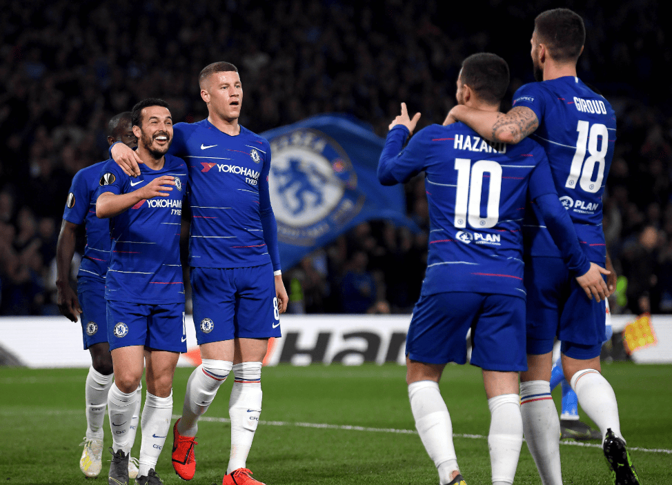 B体育平台-诺维奇在主场逼平伯恩茅斯，双方握手言和的简单介绍