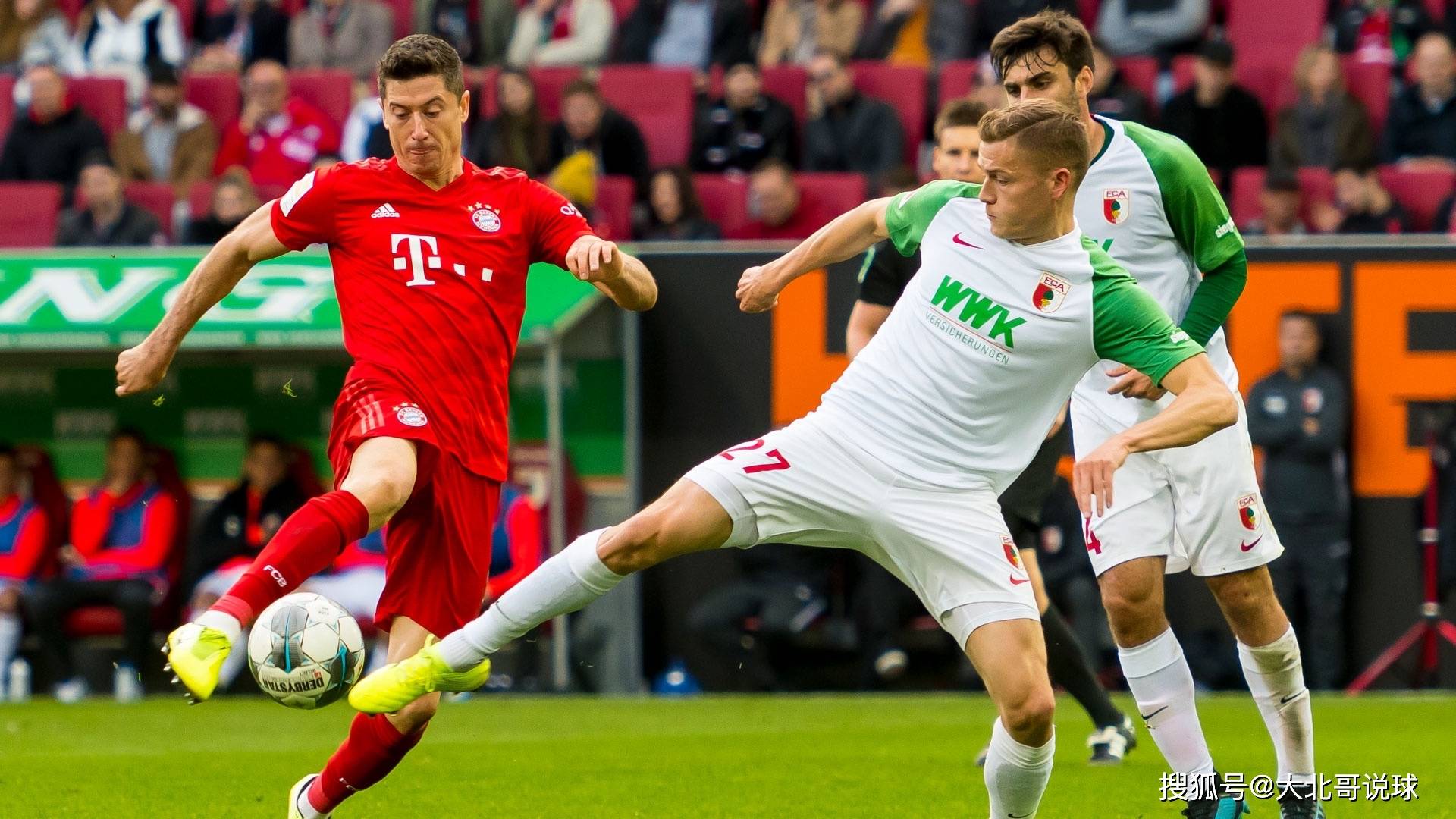 包含奥格斯堡取得胜利，稳固联赛中游位置的词条